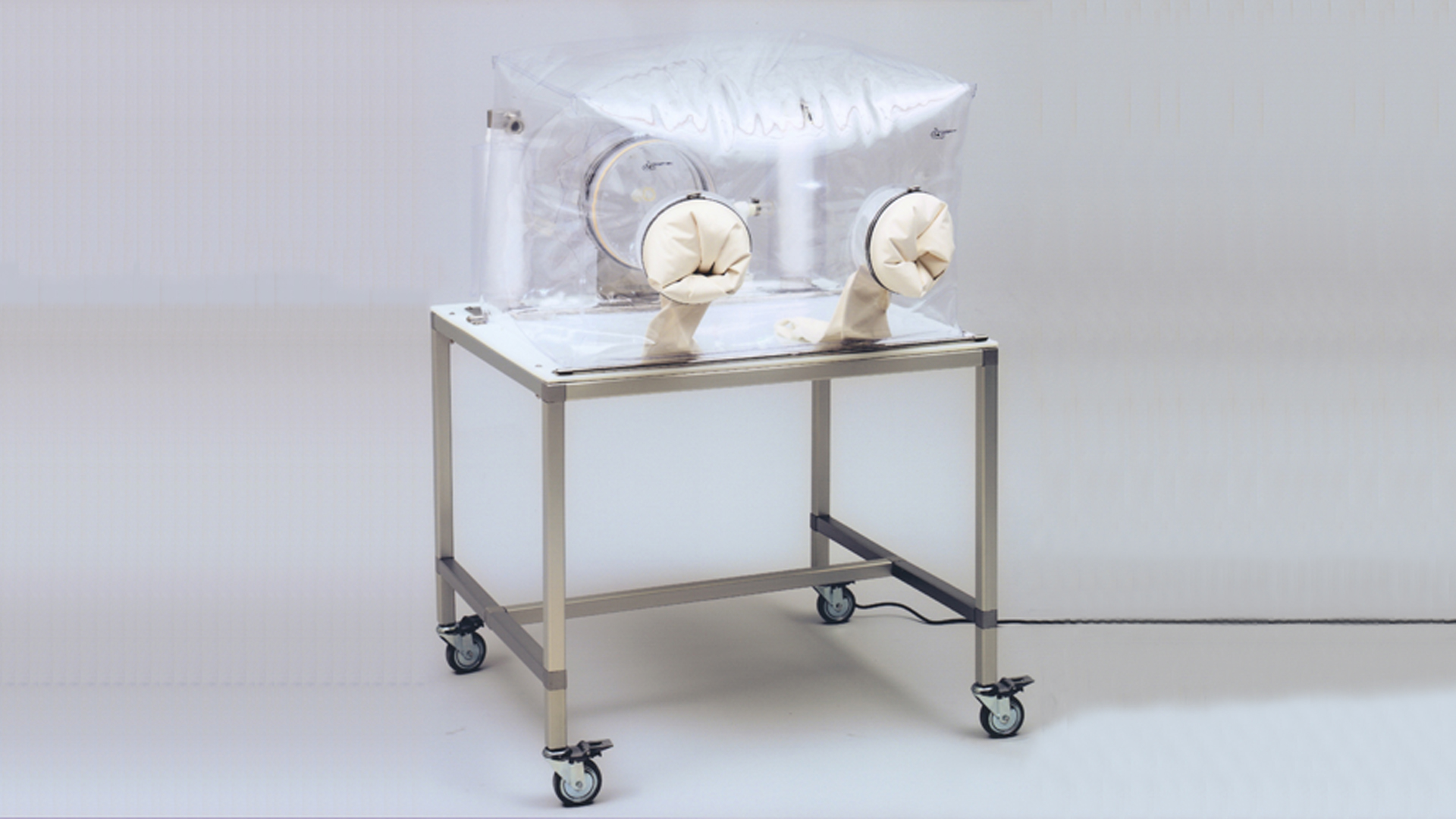 CBC small isolator systems for lab transport or gnotobiotic animal quarantine.